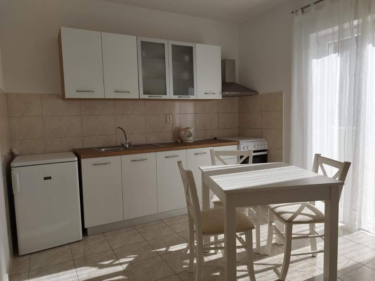 Apartments Valeria Kaštela Exterior foto